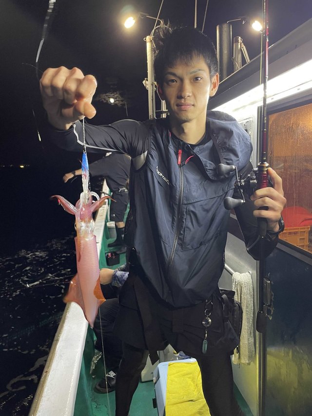 アカイカ(ケンサキイカ)