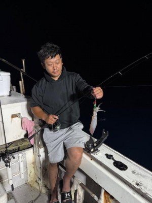 アカイカ(ケンサキイカ)