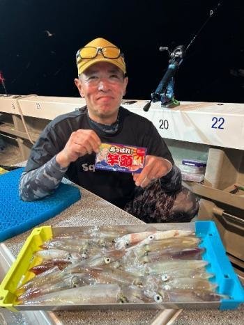 マイカ(ケンサキイカ)