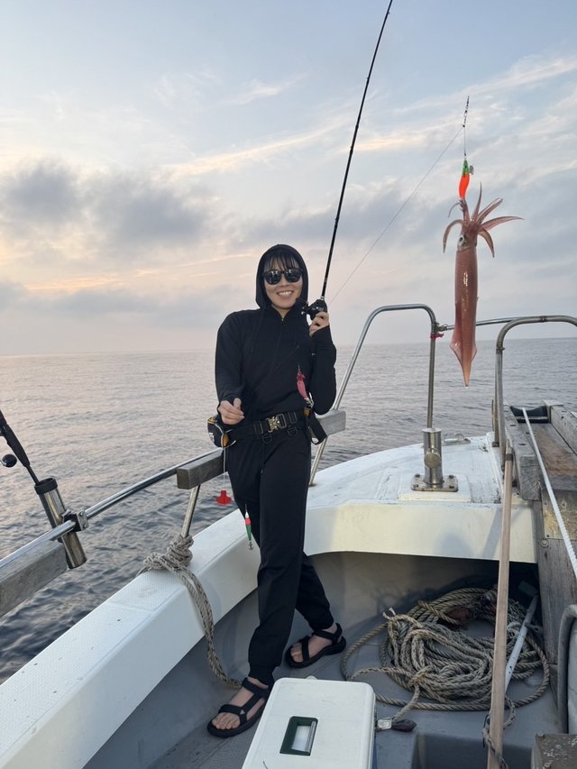 シロイカ(ケンサキイカ)