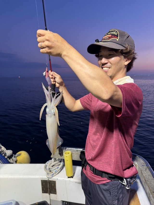 シロイカ(ケンサキイカ)