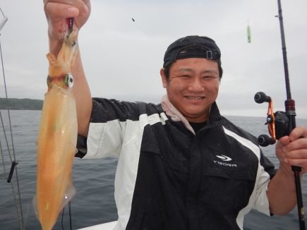 シロイカ(ケンサキイカ)