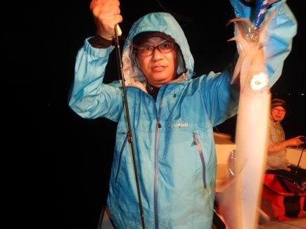 シロイカ(ケンサキイカ)