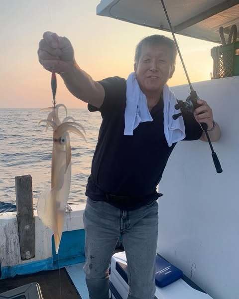 イカ(ケンサキイカ)