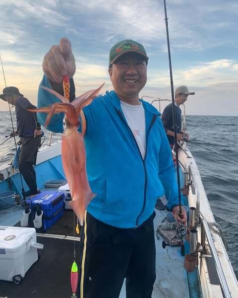 イカ(ケンサキイカ)