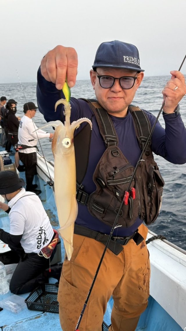 シロイカ(ケンサキイカ)