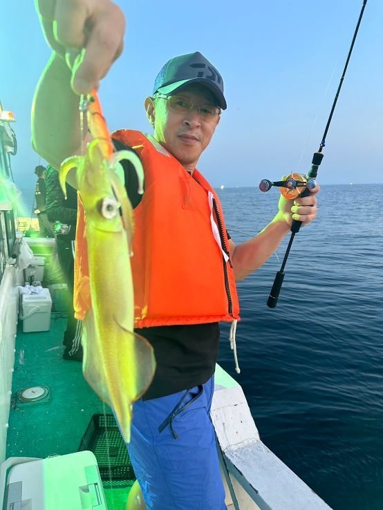 シロイカ(ケンサキイカ)