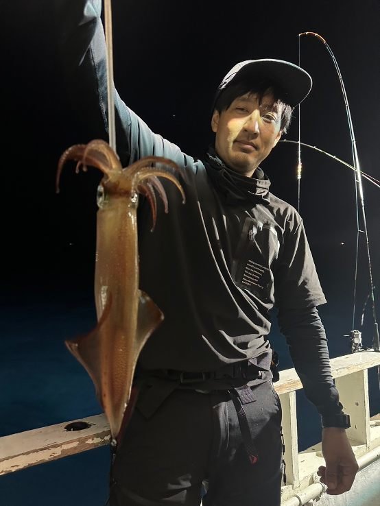 シロイカ(ケンサキイカ)