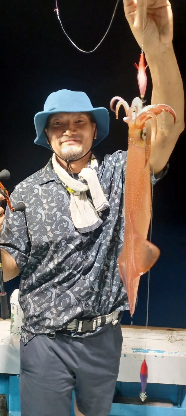 シロイカ(ケンサキイカ)