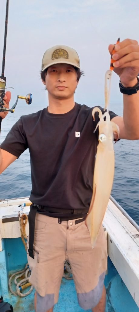 シロイカ(ケンサキイカ)