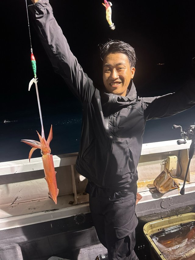 アカイカ(ケンサキイカ)