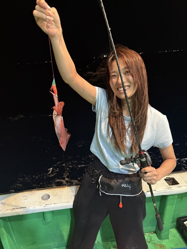 アカイカ(ケンサキイカ)