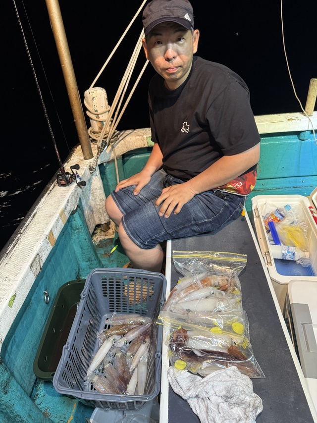 アカイカ(ケンサキイカ)