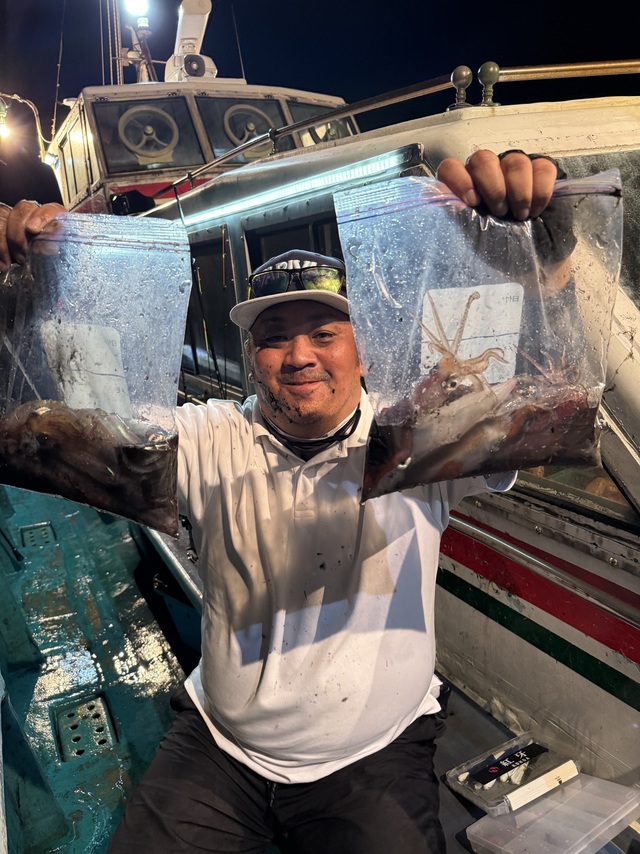 アカイカ(ケンサキイカ)