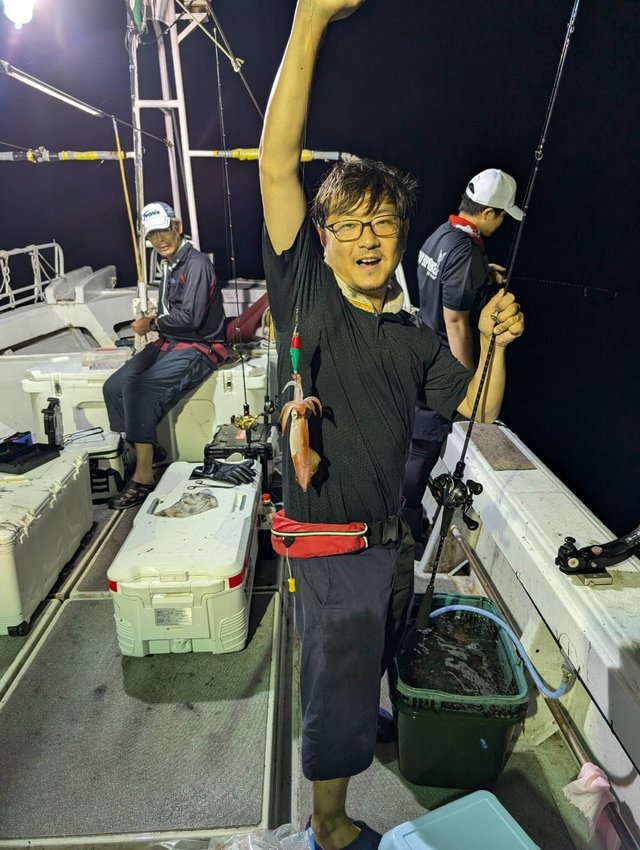 イカ(ケンサキイカ)