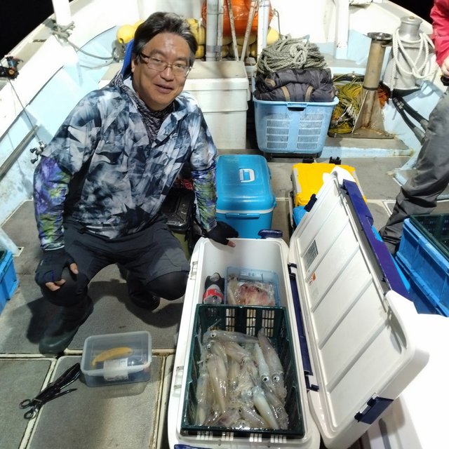 イカ(ケンサキイカ)