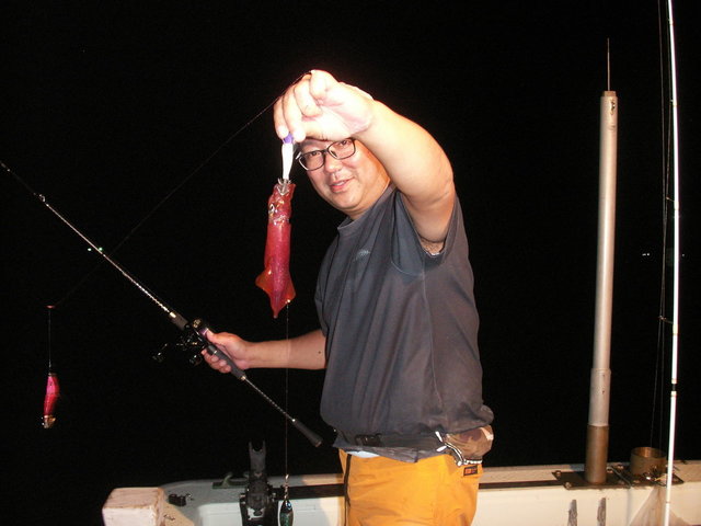 シロイカ(ケンサキイカ)