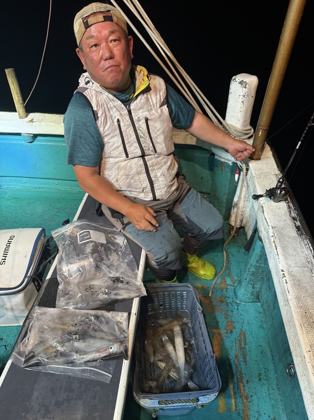 アカイカ(ケンサキイカ)