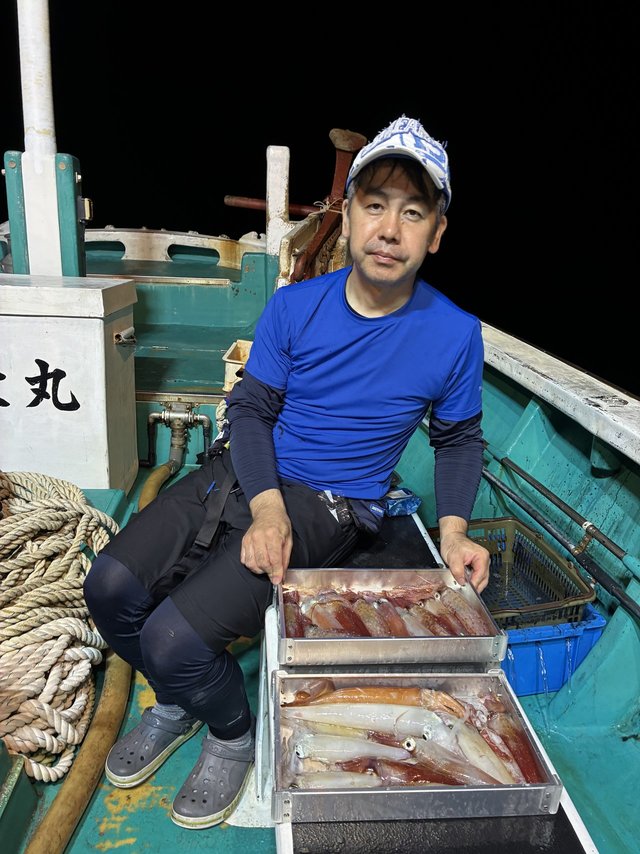 アカイカ(ケンサキイカ)