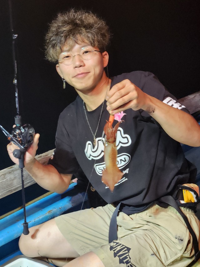 アカイカ(ケンサキイカ)