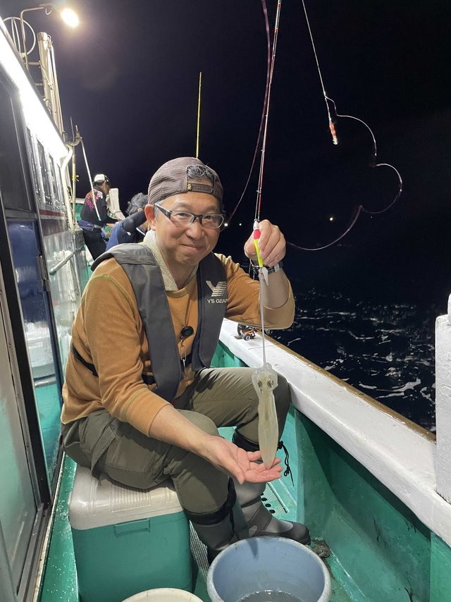 アカイカ(ケンサキイカ)