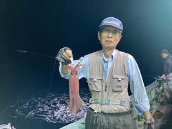 アカイカ(ケンサキイカ)