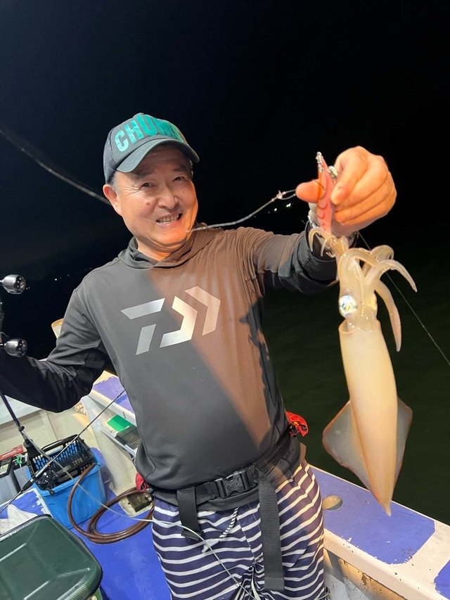 マルイカ(ケンサキイカ)