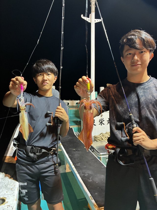 アカイカ(ケンサキイカ)