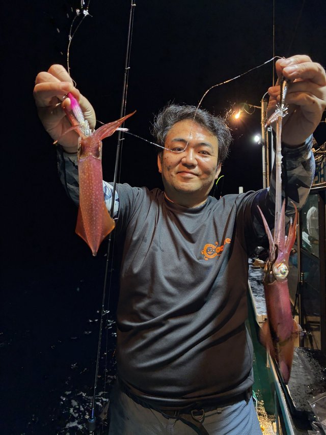 アカイカ(ケンサキイカ)