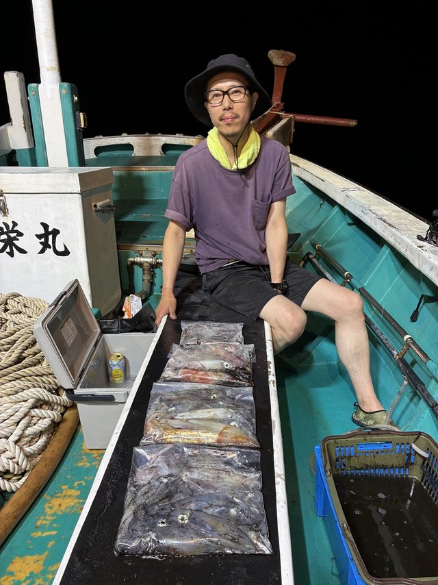 アカイカ(ケンサキイカ)