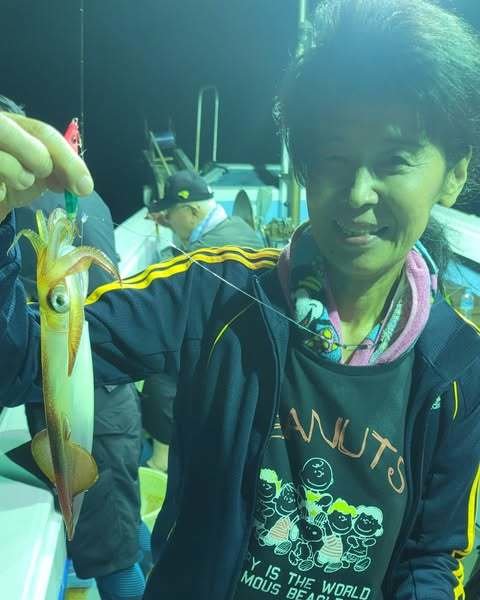 マイカ(ケンサキイカ)