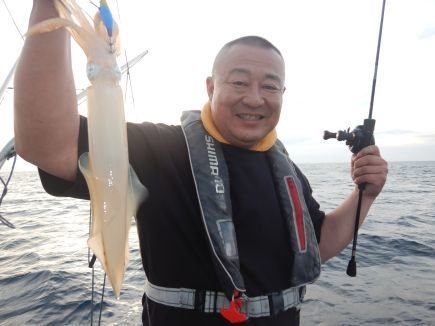 シロイカ(ケンサキイカ)