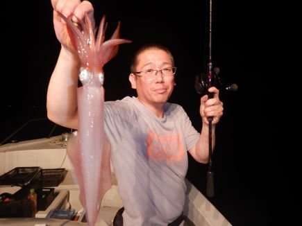 シロイカ(ケンサキイカ)