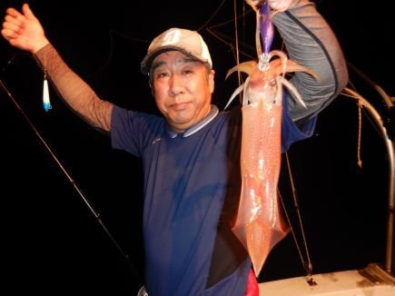 シロイカ(ケンサキイカ)