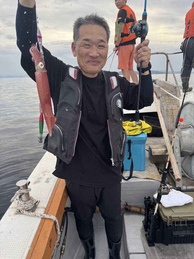 シロイカ(ケンサキイカ)