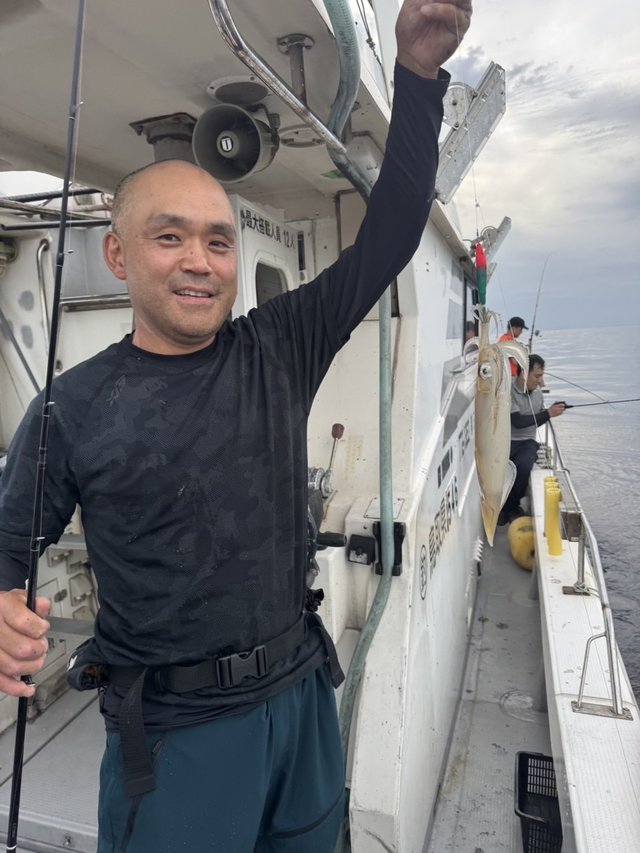 シロイカ(ケンサキイカ)