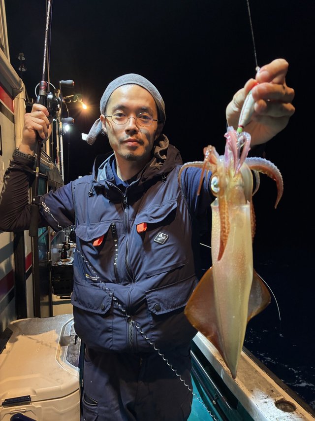 アカイカ(ケンサキイカ)