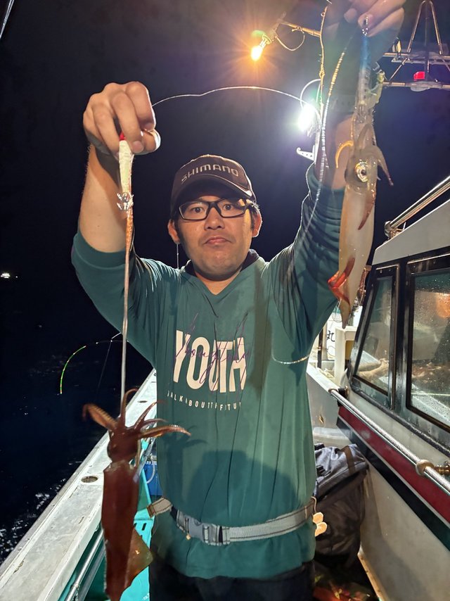 アカイカ(ケンサキイカ)