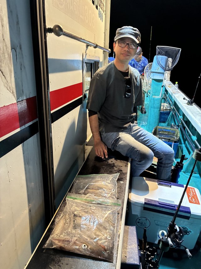 アカイカ(ケンサキイカ)