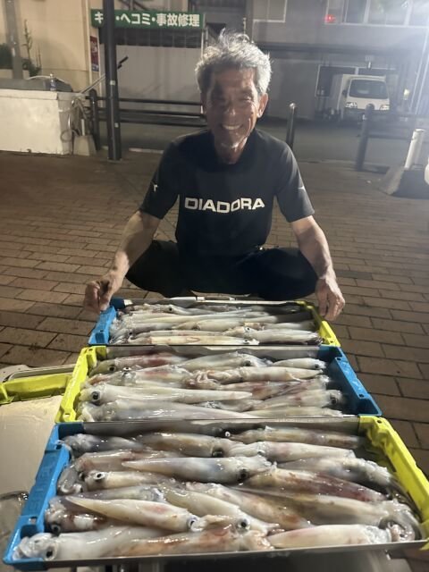 アカイカ(ケンサキイカ)