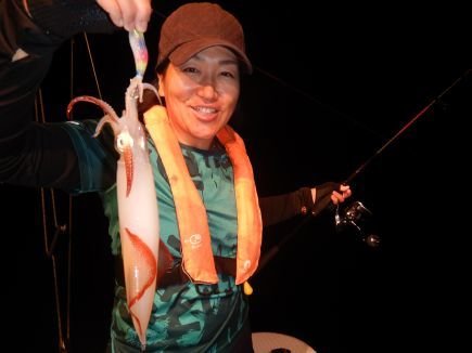 シロイカ(ケンサキイカ)