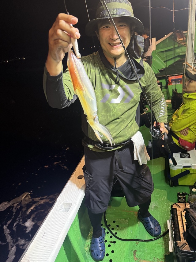 アカイカ(ケンサキイカ)