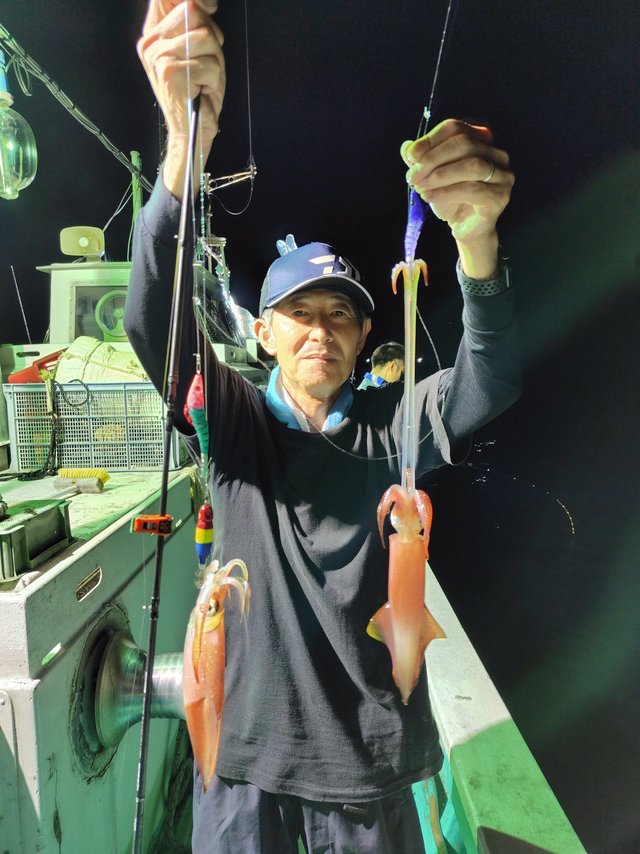 シロイカ(ケンサキイカ)