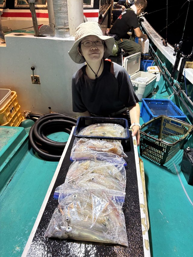 アカイカ(ケンサキイカ)