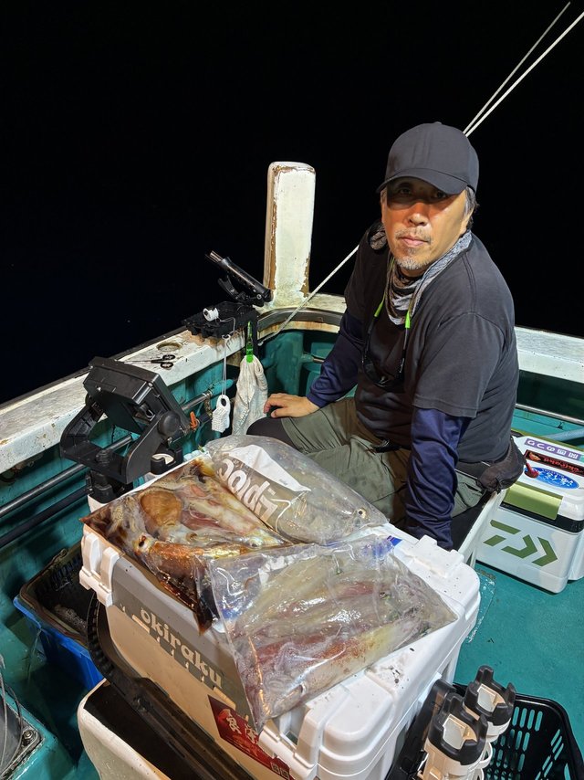 アカイカ(ケンサキイカ)