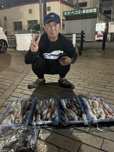 アカイカ(ケンサキイカ)