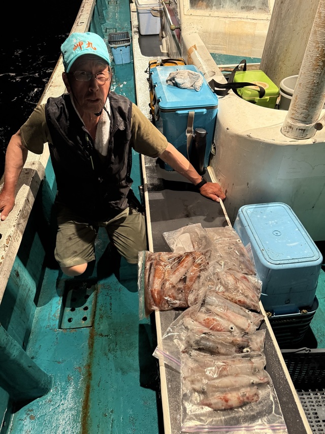 アカイカ(ケンサキイカ)