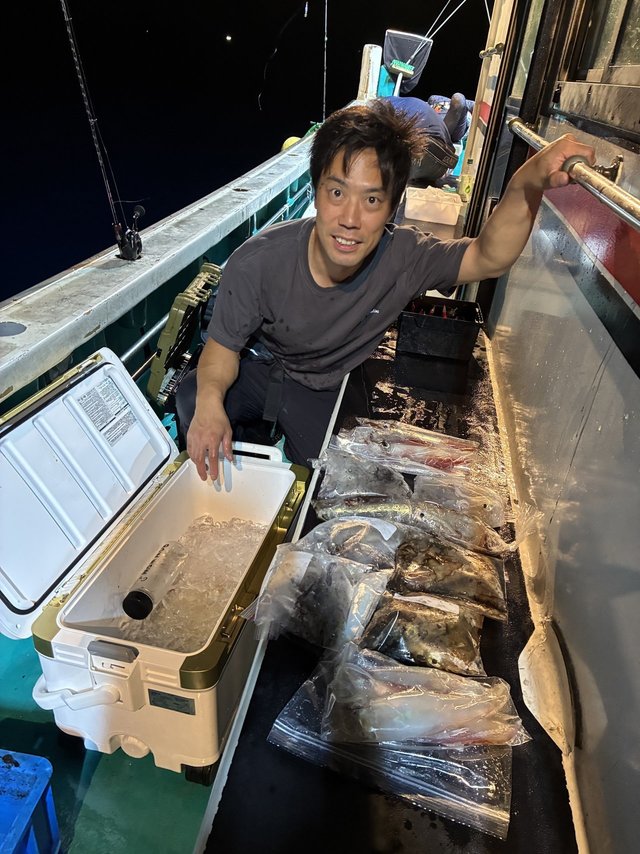 アカイカ(ケンサキイカ)