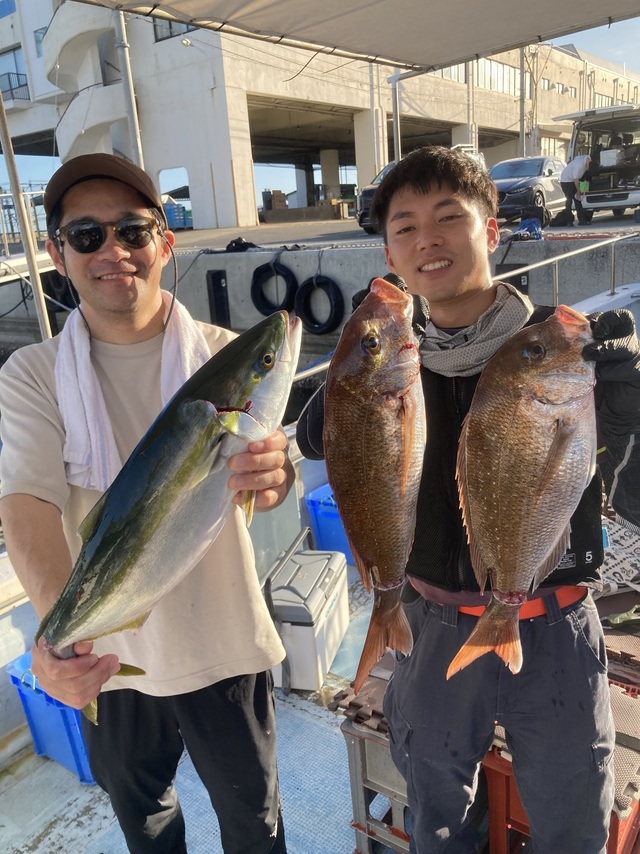 マダイ・ハマチ(ブリ)