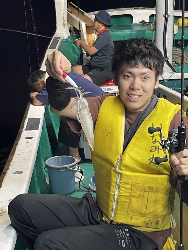 アカイカ(ケンサキイカ)